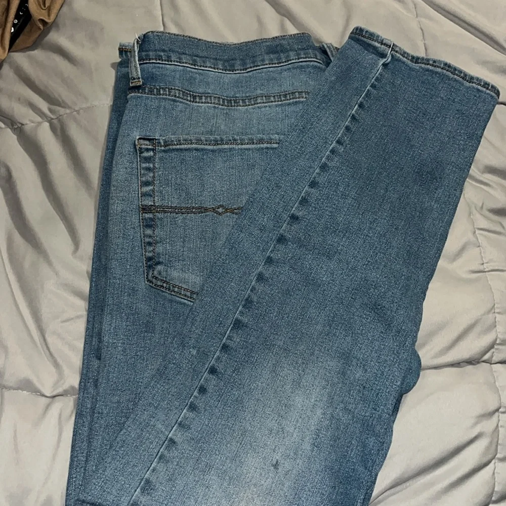 Men’s Lucky Brand Jeans - Picture 10 of 12